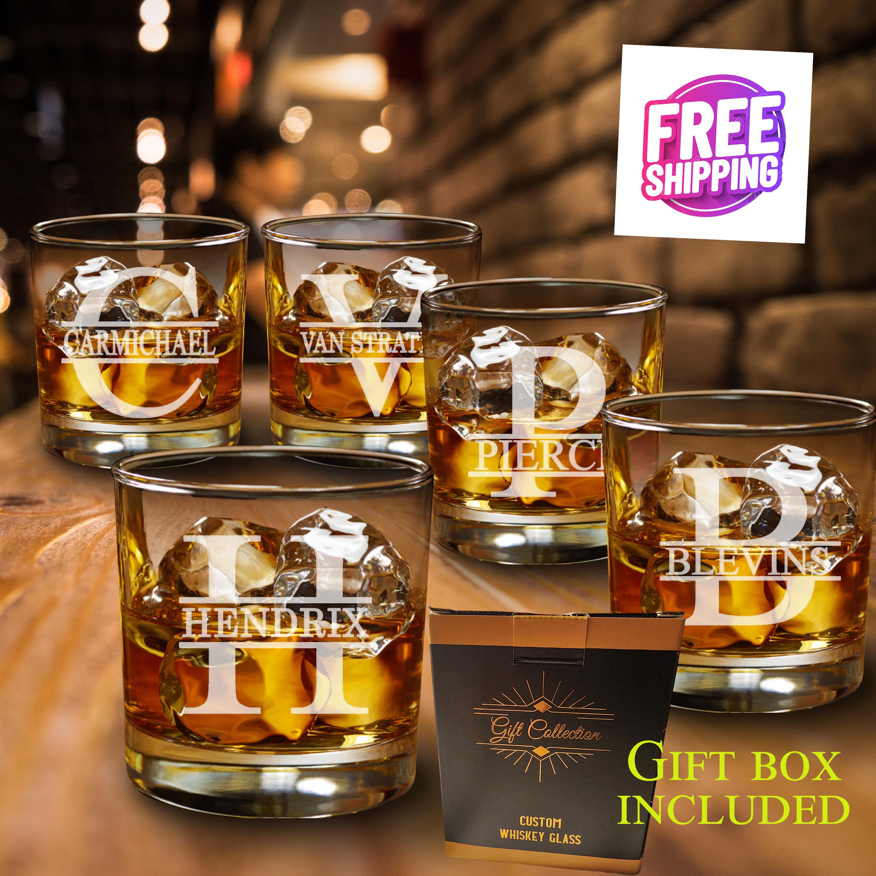 Personalized Etched Set of 5 Groomsmen Gift Roman design Whiskey Glass Groomsmen Proposal Gifts Best Man Rocks glasses Bachelor Party Gifts